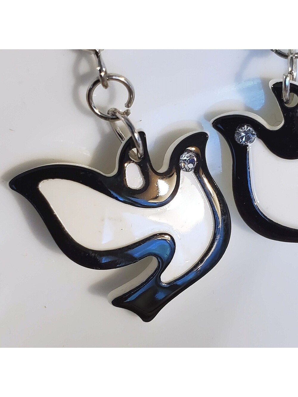 Vintage Y2K White Black Lucite Austrian Crystal Dove of Peace Hearts Earrings - Picture 8 of 8